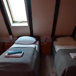 Dom Bed & Breakfast