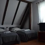 Dom