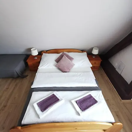 Nocleg ze śniadaniem Dom 2*