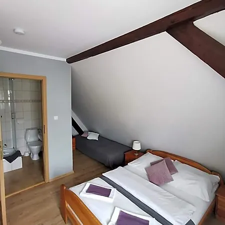 Oda ve Kahvaltı Dom 2*